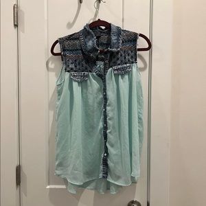 Mint green daytrip tank top large Aztec denim